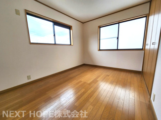 【洋室】 | 川西市丸山台３丁目中古戸建 | ２階洋室６帖です♪明るく開放的な室内です！！