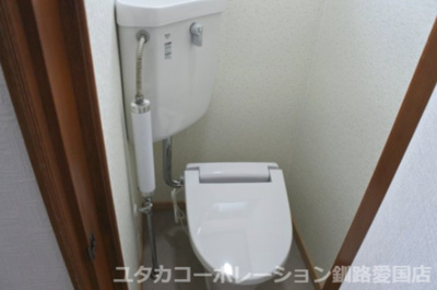 【トイレ】 | 武佐3丁目5-261売家 | 2階にもトイレがあります～！こちらも嬉しいポイントですね！