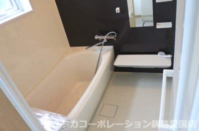 【浴室】 | 武佐3丁目5-261売家 | こちらもリフォーム済！ゆったりお使いいただけそうです！
