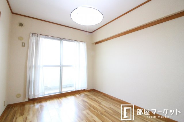 【洋室】 | アメニティ２１