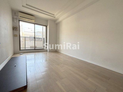 【居間・リビング】 | カシータ神戸元町ジェーピー