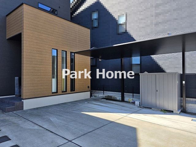 高知市一宮徳谷　中古戸建ての駐車場