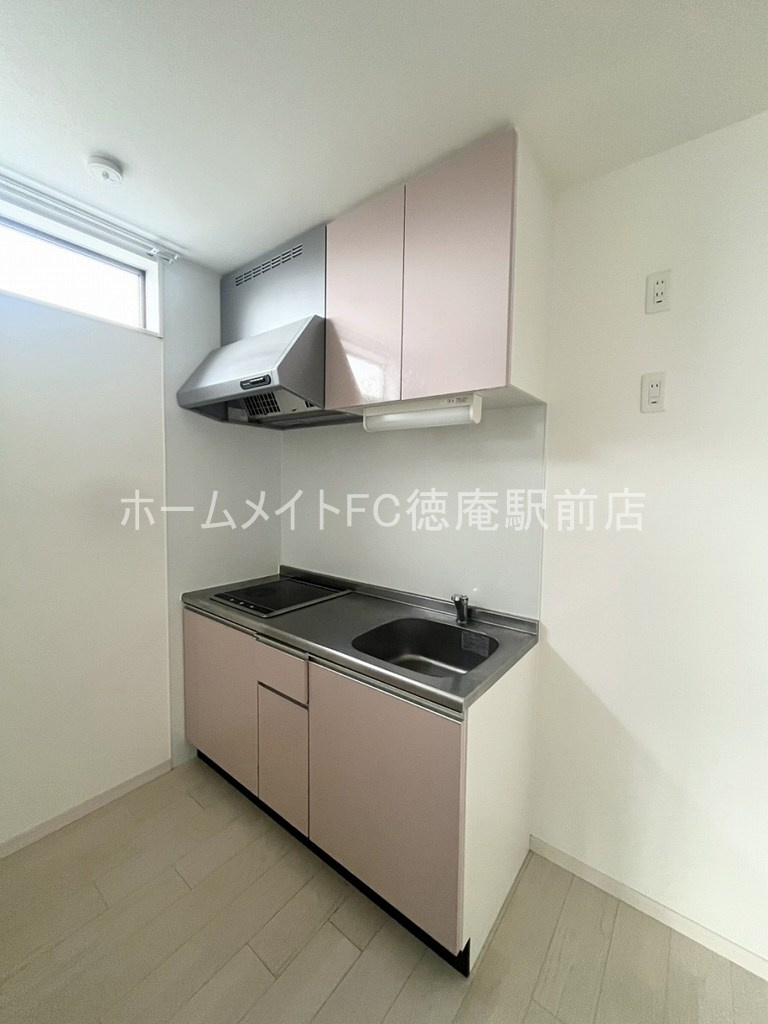 東大阪市三島２丁目のハイツのキッチン