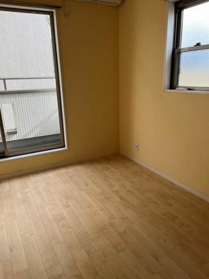 【バルコニー】 | イーストウィング