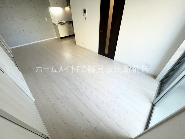 大阪市城東区諏訪１丁目のアパートの居間・リビング