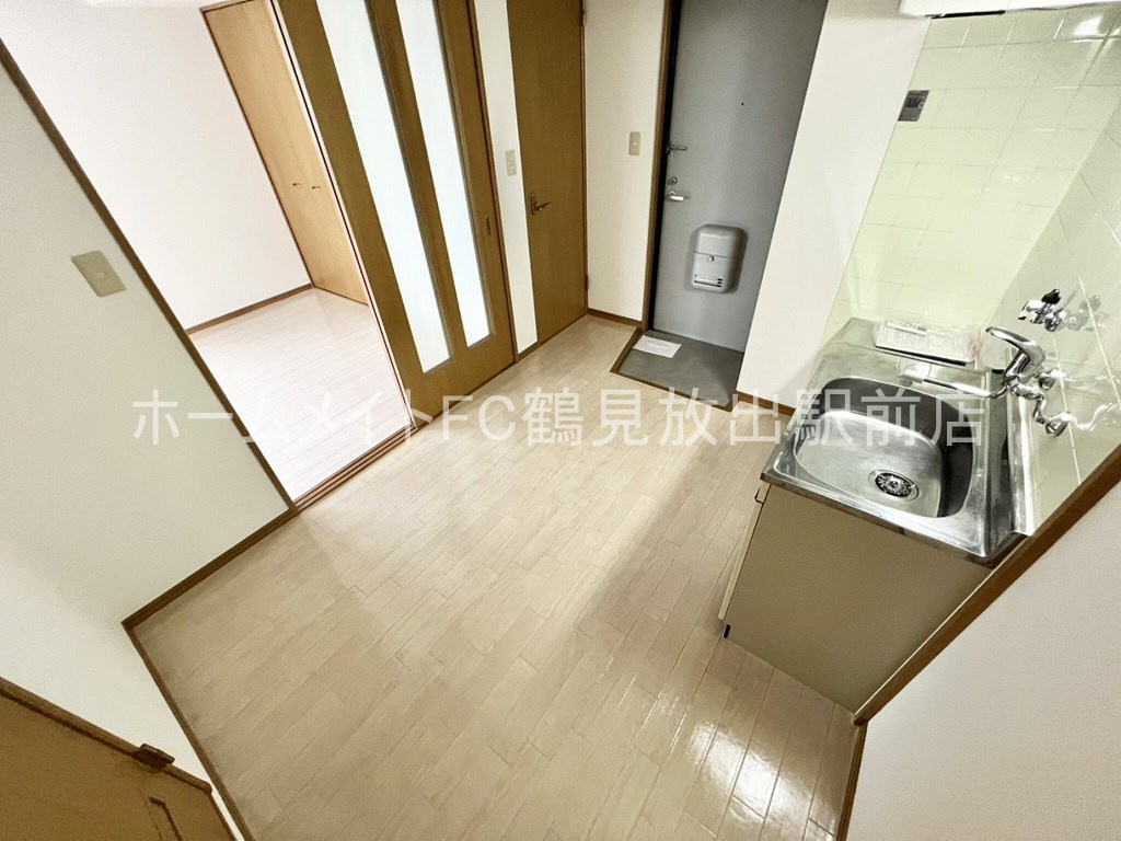 大阪市鶴見区今津中３丁目の賃貸マンションの内装