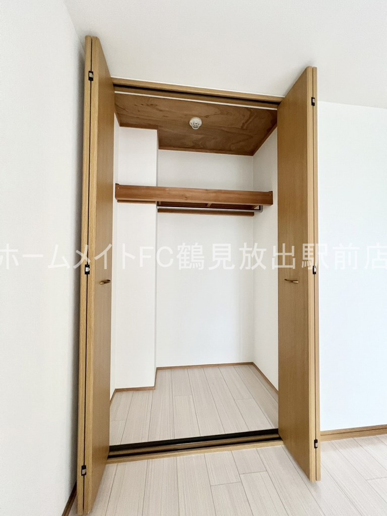 大阪市鶴見区今津中３丁目の賃貸マンションの収納