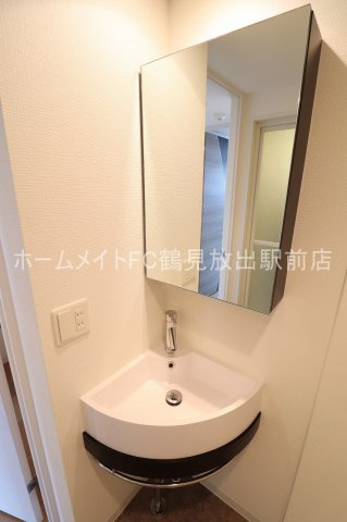東大阪市高井田本通７丁目の賃貸マンションの独立洗面台