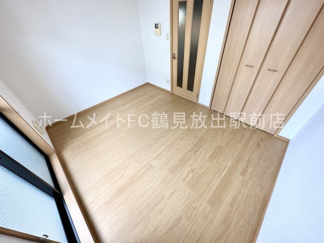 東大阪市稲田本町３丁目のハイツの内装