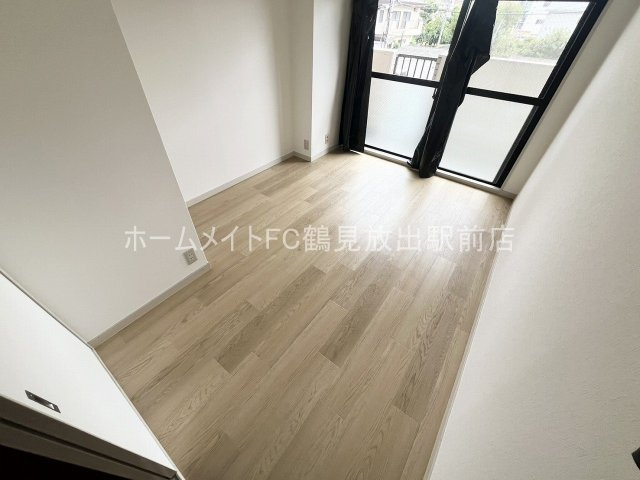大阪市鶴見区横堤３丁目の賃貸マンションの洋室