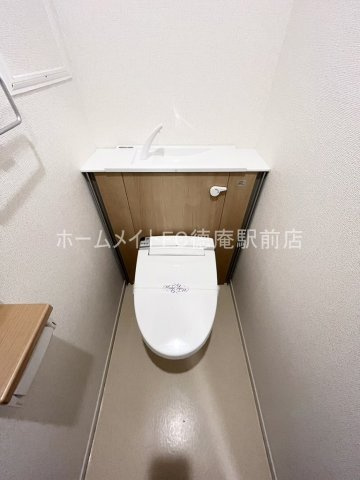 大阪市鶴見区横堤３丁目のアパートのトイレ