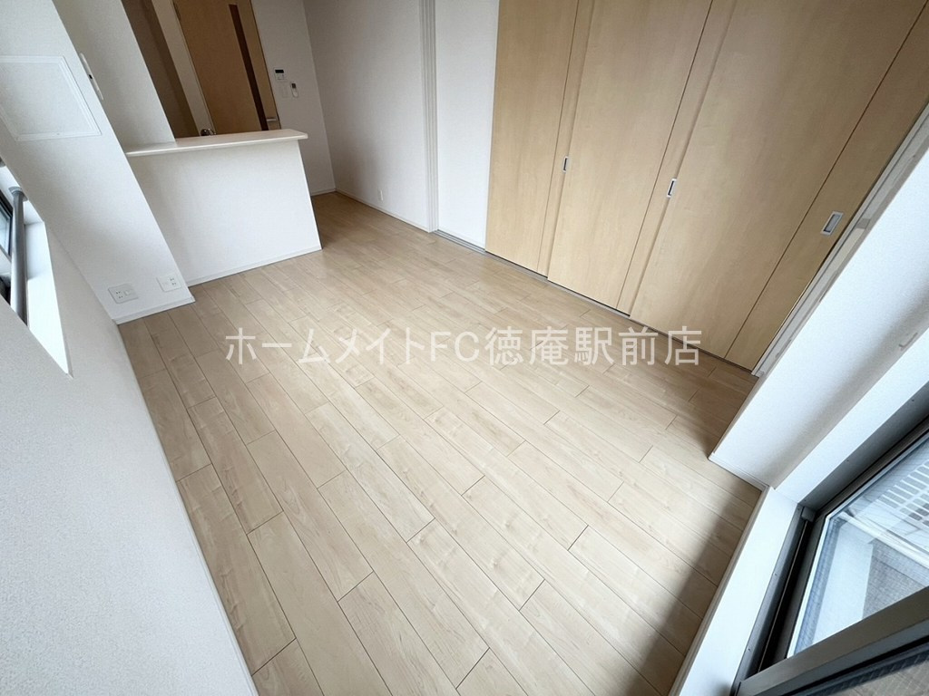 大阪市鶴見区横堤３丁目のアパートの居間・リビング