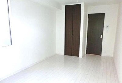 【寝室】 | ハイグランド