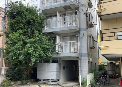 【外観】 | アムザック相模 | 土地探しをしていると都市計画区域という言葉を目にすると思います。法律によって、都道府県知事や国土交通大臣が指定するエリアのことを指しており、都市計画区域は市街化区域と市街化調整区域に分けられています。