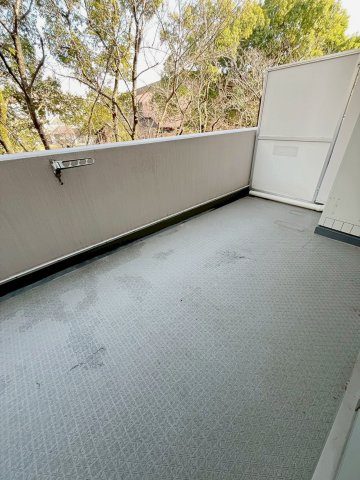 Ｃ＆Ｃローズガーデンのバルコニー|お洗濯にも便利なバルコニー付き