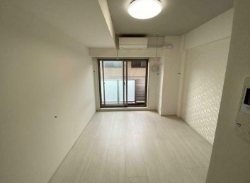 【居間・リビング】 | スカイコートグレース新宿中落合 | 7.4帖のきれいな洋室。