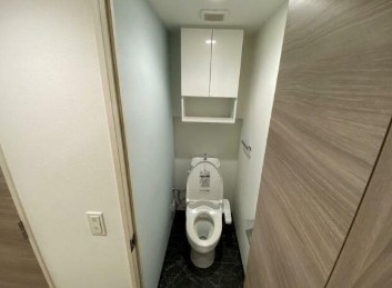 【トイレ】 | スカイコートグレース新宿中落合 | 温水洗浄便座。