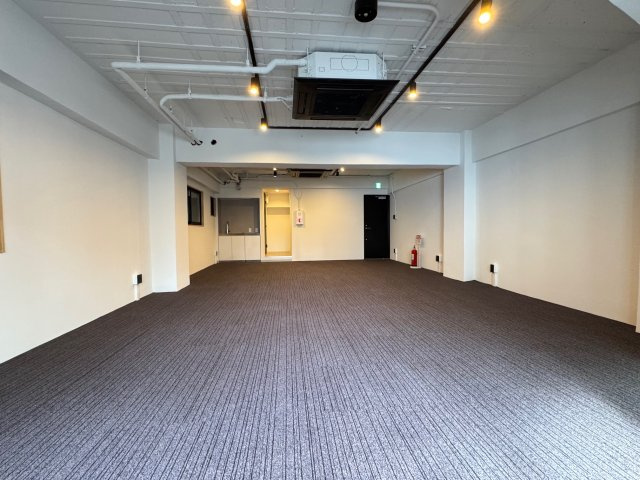 LA CITY 麻布十番 LUCE 4Fの内装