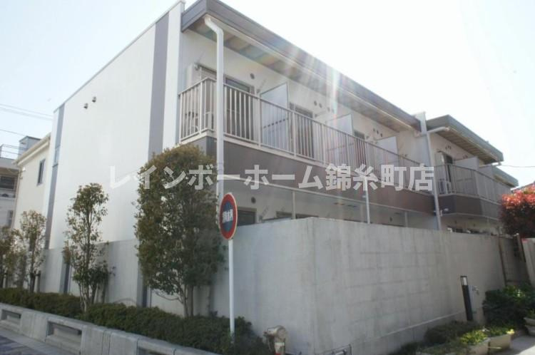 アイリス四つ木の外観