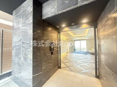 【エントランス】 | S-RESIDENCE天満橋ar | 建物の内部です
