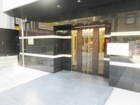 グラントゥルース巣鴨のエントランス