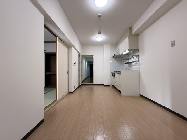 コニファーヒルズの居間・リビング