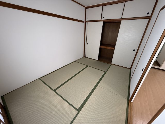 コニファーヒルズの和室