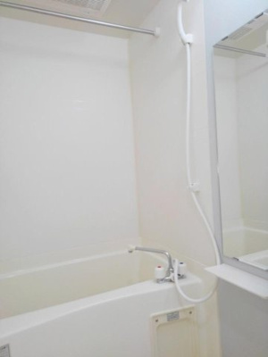 【浴室】 | ウィザード空港通り | お風呂です