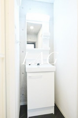 【洗面所】 | FOUR千鳥町 | 独立洗面台です。