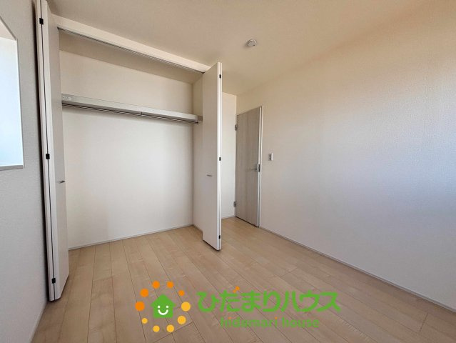 加須市南大桑　新築一戸建て　03　リーブルファインの収納|クローゼット！！