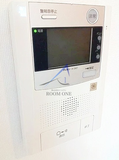 ビバリーホームズ常盤台Ⅲのセキュリティ|モニター付きインターホンです。