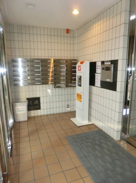 ソレイユMのエントランス