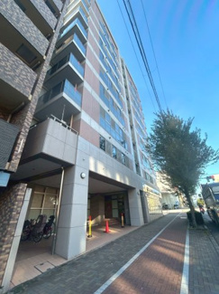 【外観】 | シンフォニー太子道 | 徒歩6分圏内に、スーパー・コンビニ・ドラッグストアがあり、毎日のお買い物便利！