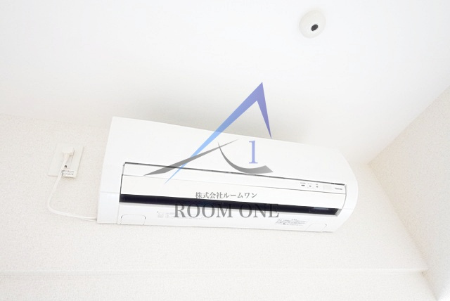 スカイコート神楽坂参番館の設備|エアコンです。