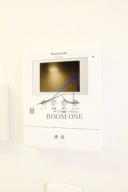 ドエル上池袋のセキュリティ|モニター付きインターホンです。