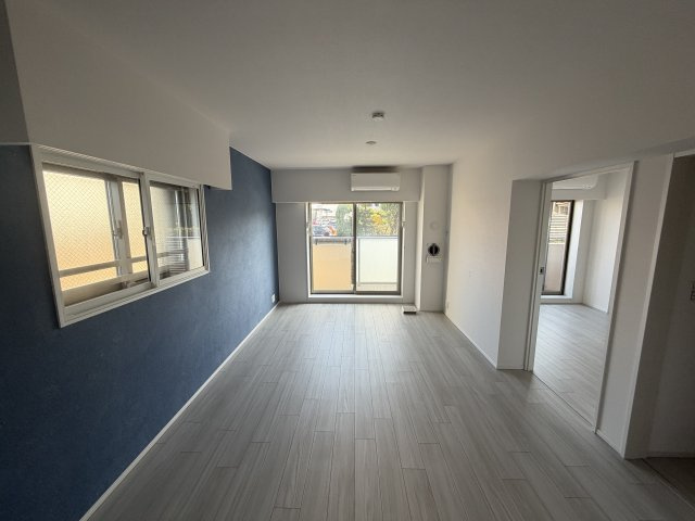 サステナブランシェ本行徳の居間・リビング