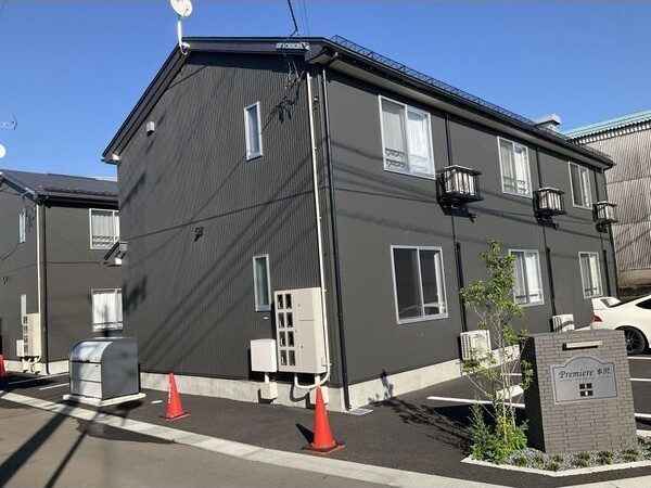 Premiere水沢(プルミエール)Ⅱの外観