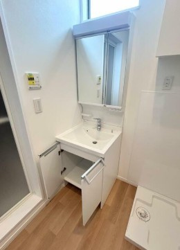 【独立洗面台】 | カーサ中野新橋 | 嬉しい独立洗面台付き。