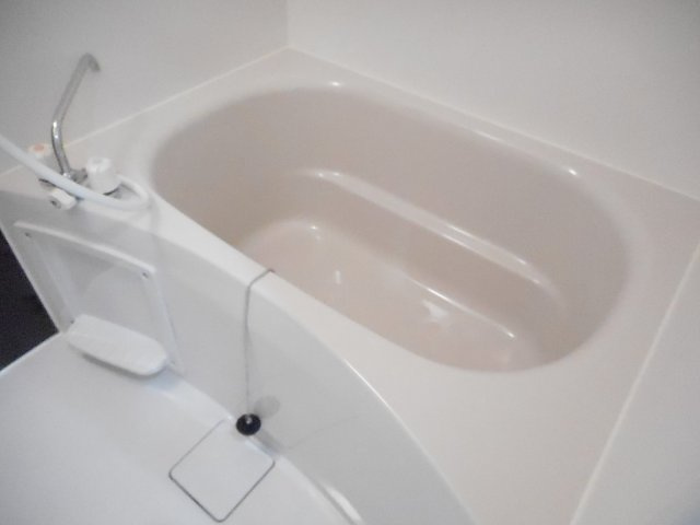 レグルスの浴室|きれいなお風呂です