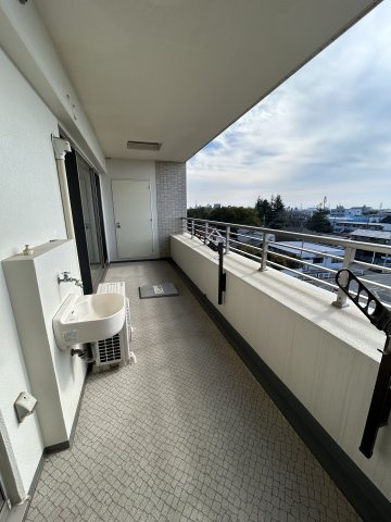 サンデュエル太田浜町パークスクエアのバルコニー