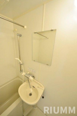 【洗面所】 | キャパシタス中野