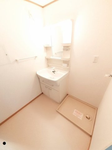 パークサイド　Ｂの洗面所|コンパクトで使いやすい洗面所