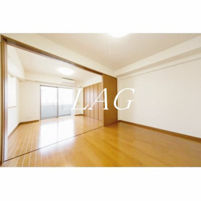 【寝室】 | コートラクリア京橋 | 寝室です。