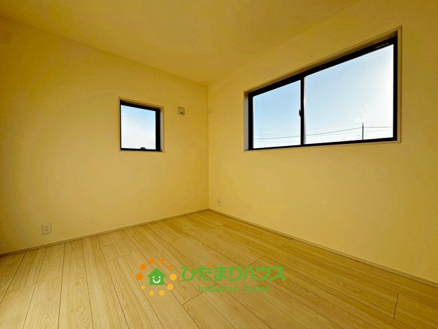 加須市南大桑　新築一戸建て　04　リーブルファインの洋室