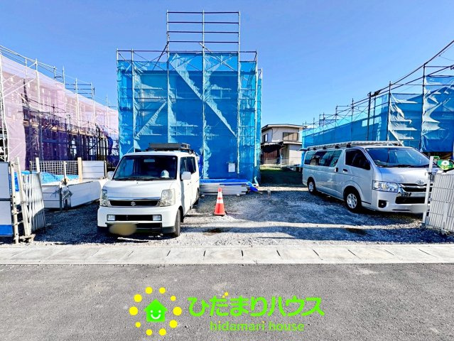 加須市南大桑　新築一戸建て　04　リーブルファインの前面道路含む現地写真|2025/10/27　撮影