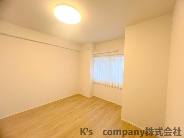 茅ヶ崎市本村4丁目　グラン・コート湘南茅ヶ崎の寝室|洋室6.8帖◇主寝室におすすめです◇