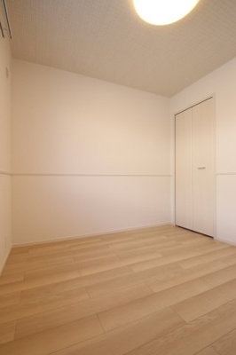 【洋室】 | ラ・カーサドルチェ