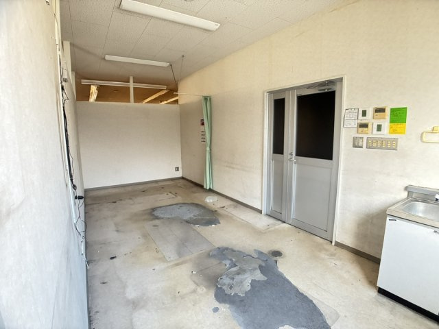 【内装】 | スカイプラザ学園通り1階テナント（旧みどり書店）