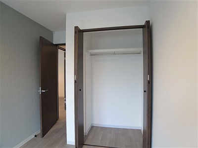 【収納】 | EXSONIA湊川 | 幅広のクローゼット収納