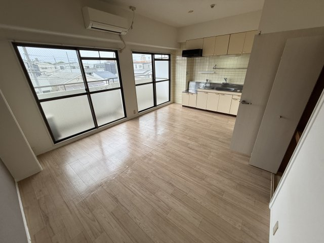 グレイスガーデン豊中の居間・リビング